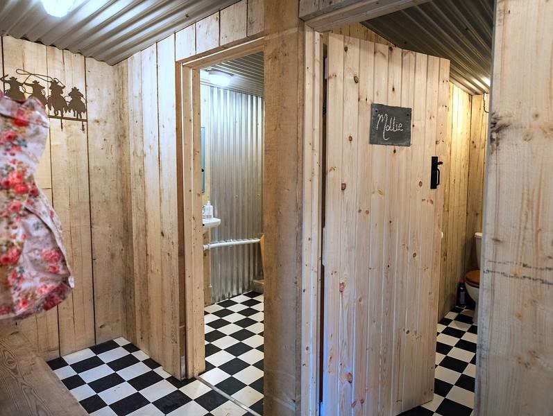 Farm stay Mollies Hut