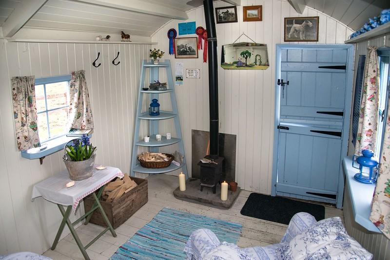 Mollies Hut Farm stay Frome